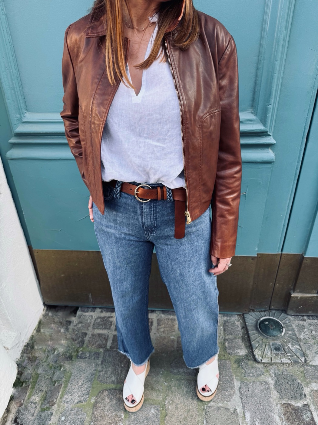 Look veste cuir camel Anahita